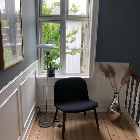 Large In Lyngby Villa *